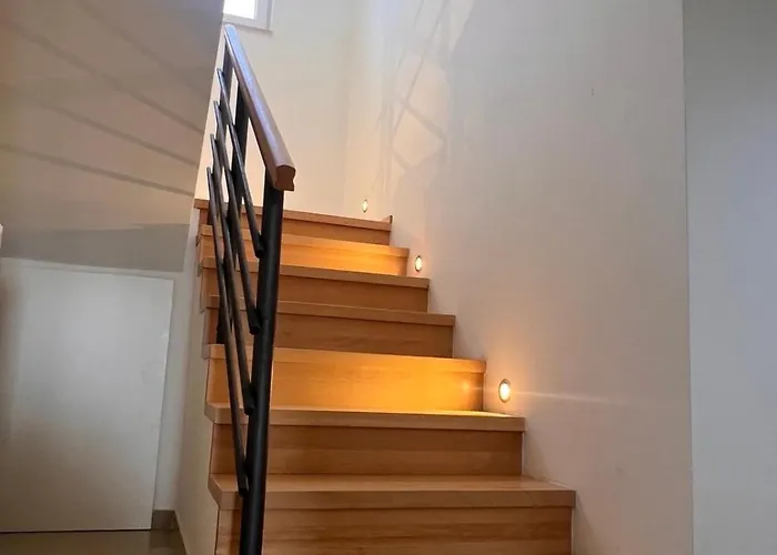 Semesterbostad Lavanda *